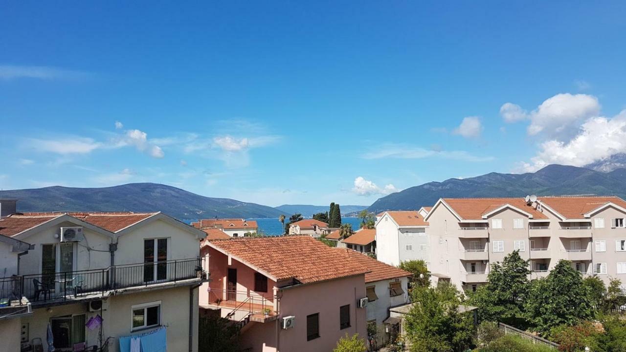 Monika Apartment Tivat Extérieur photo